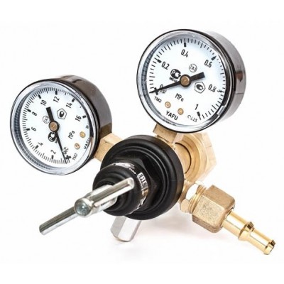 Редуктор углекислотный УР-6-6 (6м3/ч 10/0.6 МПа ф 9 мм) в пакете (ООО Редиус 168 ) (РЕДИУС) (014011) Редуктор углекислотный УР-6-6 (6м3/ч 10/0.6 МПа ф 9 мм) в пакете (ООО Редиус 168 ) (РЕДИУС) (014011)